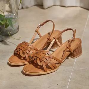 [분홍코끼리]아침햇살 꼬임 샌들(5cm)