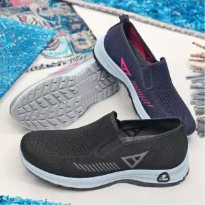 [라일리의류] Rly 니트 소재 슬립온 벌집패턴 인솔 탄성 밴딩 편한 단화