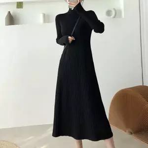 [퀸이즈][퀸이즈] 플레어 니트 골지 롱 원피스