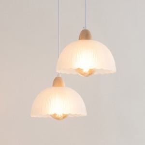 인테리어 펜던트등 루나 화이트 우드 1등 부엌 카페 테이블 조명 식탁 부억 테이블 포인트