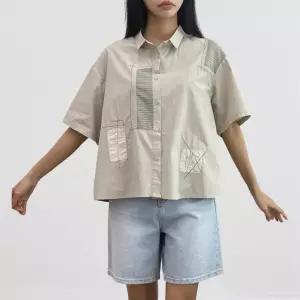 여성 유니크 코튼 스티치 디자인 루즈핏 반팔 셔츠