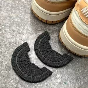 블랙 아웃솔 밑창보강 255~260 운동화 (WFGTDVY)