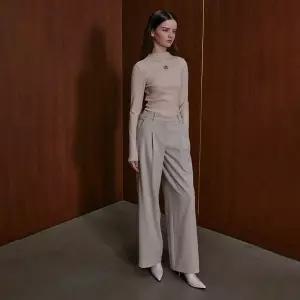 [에고이스트]EQ4WP163금속장식포인트핀턱와이드팬츠_DJ