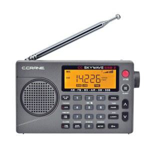 [미국배송] CRANE CC SKYWAVE SSB 2 AM FM 단파 NOAA 날씨 + 경보 스캔 가능한 VHF 항공 대역 및 단면 소형 배터리 작동 휴대용 여행 라디오에는 SW 와이어 안테나 어댑터가 포함되어 있습니다