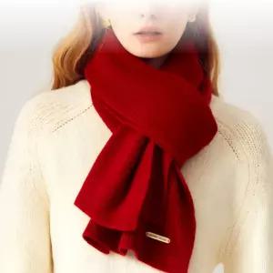 크리스마스 빨간목도리 데이트 빨간색머플러