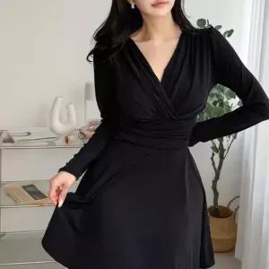 [하프클럽/]여성용 포인트 후레아 드레이프 V넥 원피스