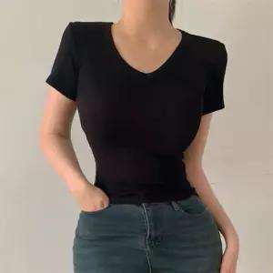 여성 브이넥 슬림핏 골지 반팔 티셔츠