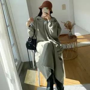 [하프클럽/셀러허브_여성트랜드패션]빅사이즈 512 브이오픈후드라벨원피스