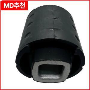 후방 차축 부싱 3331 6770 826 BMW E60 01-10 33316770826 개스킷 서스펜션