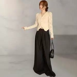 [다잇템] 여성시스루레이스간절기봄가을블라우스  여성시스루레이스간절기봄가을블라우스