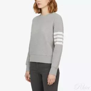 톰브라운 여성 맨투맨 상의 FJT204A 08138 055