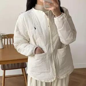 초경량 여성 노카라 로고 깔깔이 누빔 패딩 점퍼 집업 자켓 사무실 이너 아우터 남녀공용 커플 남성