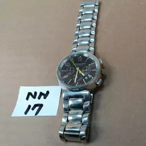 루이비통 땅부르 크로노 스틸 손목 시계 중고  NN17