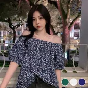 [라일리여성의류] Rly 작은 플로럴프린트 오프숄더라인 볼륨소매 팔 여리