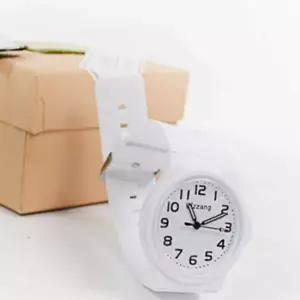 무소음 손목시계 시험 전용 학습용 시계 공시생 집중 수능 학생 선물 커플