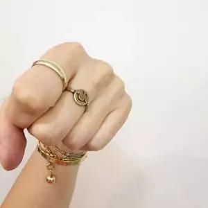 황동 스마일 여성 반지 작은선물 WCB023C