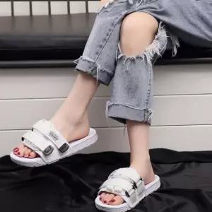 남녀공용 스트랩샌들 시원한신발 여름샌들 커플샌들 WCE3857