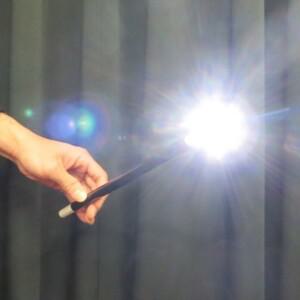 마술카드 슈퍼 플래시 완드 - 백색광 마술 트릭 재미있는 클로즈업 정신주의 무대 소품 액세서리 3가지 색