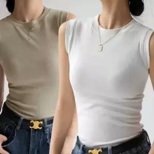 레이디스 라운드칼라 엘라스틱 베이직 시그니처 디테일 나시탑