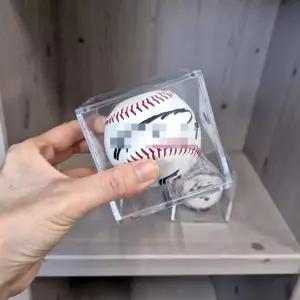고급형 투명 아크릴 야구 싸인볼 보관 케이스 장식