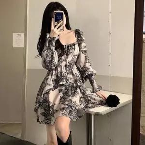 [오노마] ONM 여성 화려한 프릴 꽃패턴 포인트 미니 원피스 (S10765105)