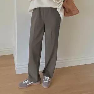 [빅사이즈]이블렛 겐디안 기모 핀턱 일자 밴딩 슬랙스 제이스타일