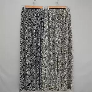 여성 빅사이즈 레오파드 패턴 와이드 플리츠 루즈핏 바지