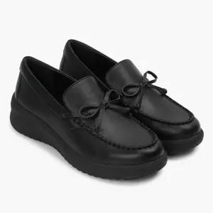 (여성) MIKA 미카 4CM 리본 캐주얼 컴포트 로퍼 블랙 K3023001RC-W