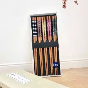 요리원목젓가락 선물 고급 세밀한마감 디테일구현 어른용젓가락 5p 패턴스 (WFJ6ZDU)