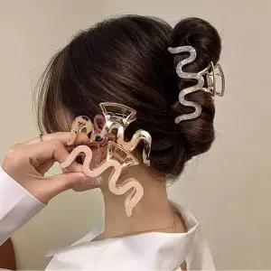 [하프클럽/셀러허브_여성트랜드패션]머리 자개 삔 반묶음 머리삔 집게핀 물