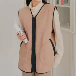 아이우먼 도톰한양털배색베스트 WBV925M512 빅사이즈