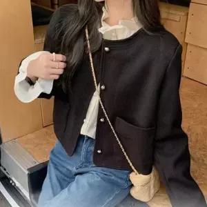 (사이즈 블랙FREE)클래식 디자인 사선골지이드 포켓 자겨울 방풍 아우터 바람막이 플리스후다운 점퍼 코트