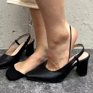 ( )슬링백 끈덧신 뮬양말 블랙