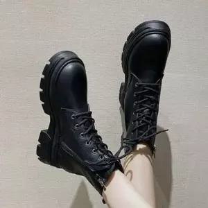 여성 방한 가을 스타일 겨울 패션 키높이 워커 신발 신혼여행신발 글래디에디터 장화 레인부츠 방수신발