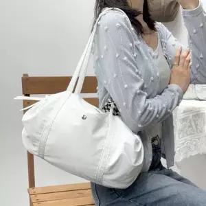 숄더백 크로스백코디 가죽백팩 패션 미니크로스백 여대생가방