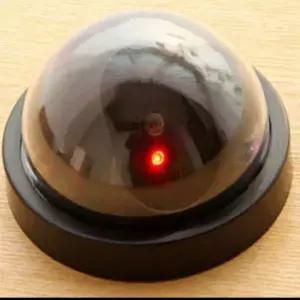가짜 보안용 모형 CCTV 감시카메라 창문용 방범 장치