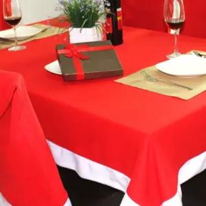 크리스마스 식탁보 파티 까페 데코 소품 레드의타커버 산타모자 의자 와인잔 장식 테이블 성탄절 테이블보