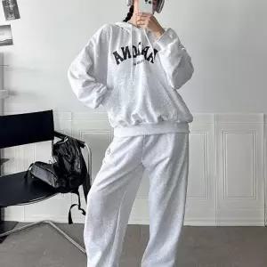 [다잇템] 여자 스토퍼 남자 후디티 팬츠 커플츄리닝 박스 세트_20001076_588872