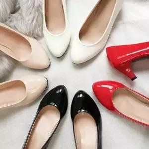 여성 에나멜구두 유광 무광 미들힐 면접구두 정장구두 WCB7A59