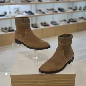 [미소페][미소페] by미소페 여성 데일리 누벅 삭스 앵클부츠 (4cm) 112546018 (P003755160)