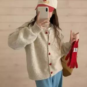 [하프클럽/]여성용 하트 버튼 라운드 넉넉한 핏 부드러운 니트 가디건