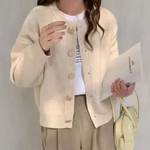 [하프클럽/]여성 일상용 심플 기본 라운드넥 대형 버튼 가디건