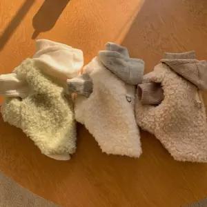 강아지 뽀글이 후드 조끼 1P 겨울 보온 가슴줄 산책