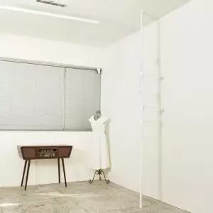 공간활용 폴행거 높이조절 조립식 틈새 행거 WFFFM9N