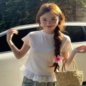 [셀러에이드]레이스 장식 슬림핏 반팔 티셔츠 레이어드 스타일