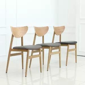 하프문 목재등받이 인테리어 카페체어