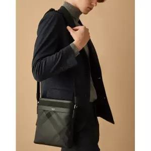 [롯데백화점]헤지스ACC HJBA0F172BK_ 블랙 가죽 체크 실버로고 크로스백