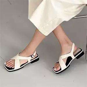 [오노마] ONM 크로스스트랩샌들 여름신발 스퀘어코 데일리신발 (S8532685)