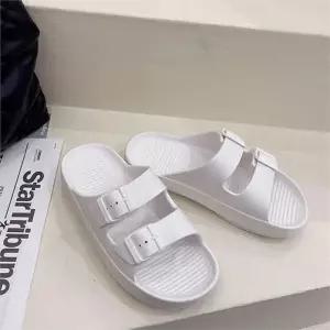 [오노마] ONM 커플슬리퍼 버클신발 여름 쿠션신발 물놀이슈즈 (S8648189)