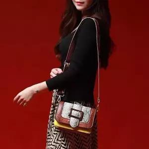 [셀러허브][라일리] Rly 여성 파우치 클러치 화려한 패턴 고급스러운 컬러감 (S9516664)